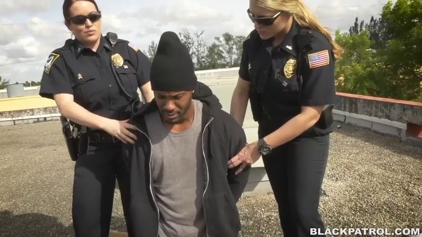 Black police white teen suspect taken photos