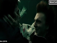 Daniel Radcliffe kissing