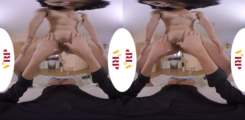 746858373363: Cowgirl, Brunette Asian VR Porn