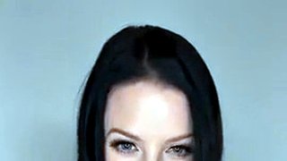 آنجلا وایت جوی