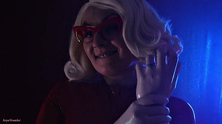 ASMR: vinylnitril MEDISINSK HANSKER FETISH (blogger Arya Grander i lateksgummi Halloween-kostyme)
