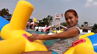 Der zierliche thailändische Amateur-Teenager Cherry will Spaß mit einem großen europäischen Schwanz haben