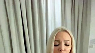 Fodendo até o orgasmo, adolescente norueguês amador com peitos grandes. Eu a encontrei em Horer. UE