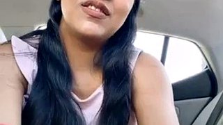 Η latina milf παίζει με τον εαυτό της