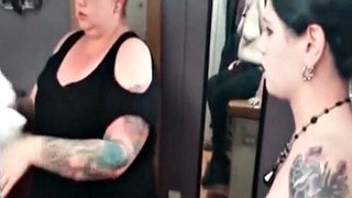 Meine sexy Piercings tätowiert und gepiercte Nippel alt Babe fertig