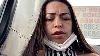 Tefy schizza on the bus