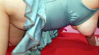 Εφηβικός κρεμώδης οργασμός από μεγάλο λουράκι