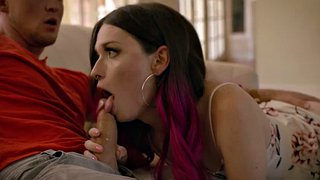 Ts Natalie Stone stepbros bigcock sex oralny i anal bez zabezpieczenia