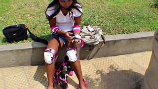 hd ragazza asiatica prima volta rullo picchettamento succhiare un grosso cazzo