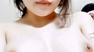 Uncensored Japanese Solo Girl Masturbation