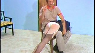 اد لی به حوا ضربه می زند