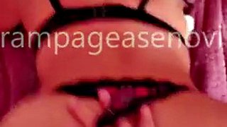 保加利亚摩洛伊斯兰解放阵线在她丈夫工作时用四肢性交