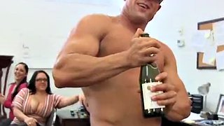 wow my girlfriend sucking strippers cock