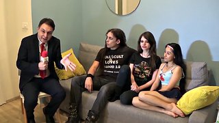 Σεξ και δημόσια αναβοσβήνει στην Πράγα