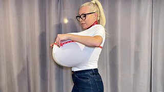 Büyük meme genişlememi ölçüyorum! gerçek zamanlı enflasyon