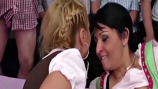 ใหญ่ อ้อมอกฉันมาซ GANGBANG สนุกสนานกันอย่างเป็นบ้าเป็นหลัง