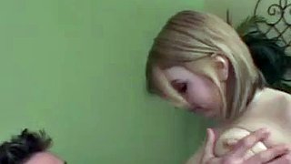 Lexi Belle - Litt over 18