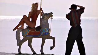 CJ Parker Baywatch: tettone, ragazze e porno da fan