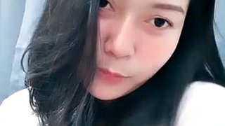 Mery safitri en direct sur les nouvelles chaudes