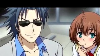 Busty αγωγός τρένου πιάστηκε να αυνανίζεται και να τρυπάει το μουνί της