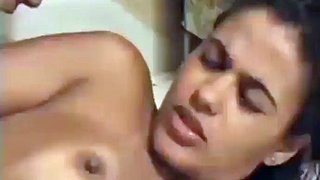 Dulces chicas gimiendo y disfrutando dando la bucetinha y el cusinho bem gostoso