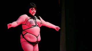 μπουρλέσκ ω αγόρι