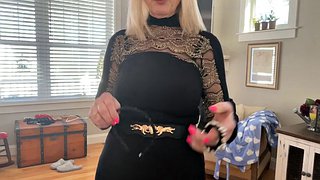 Mamie de 65 ans exhibe son string rouge sur YouTube