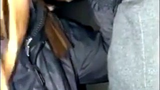 دهان شلخته روی شلوار ورزشی