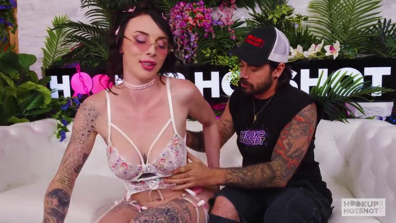 Indica Marie Deep Throats Nade Nasty Before Getting Fucked