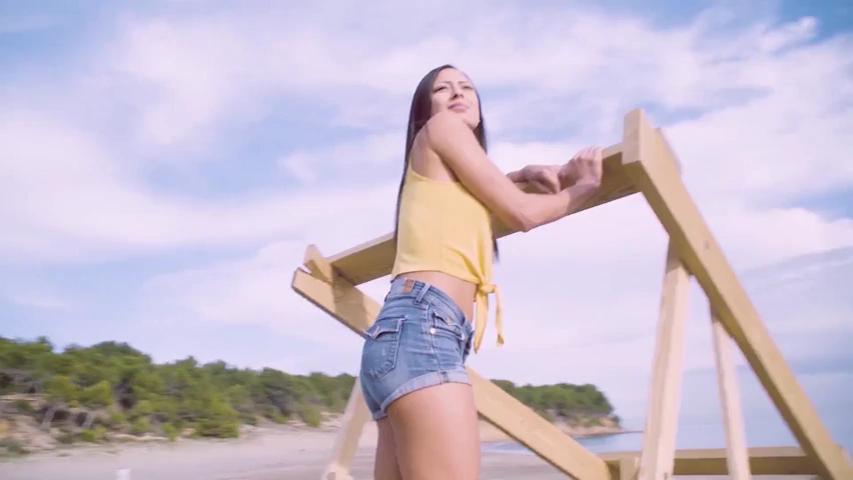 CHICASLOCA - SANDRA WELLNESS BIG ASS RUSSIAN BABE CRAZY OUTDOOR PUSSY FUCK: Porn