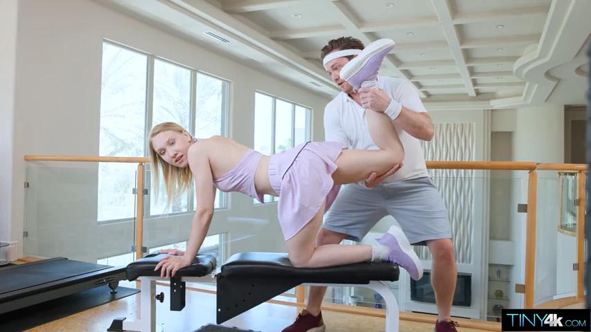 Tennis Slut Plays With Her Instructor s Racket And Balls - McKenna Lynn: Porn