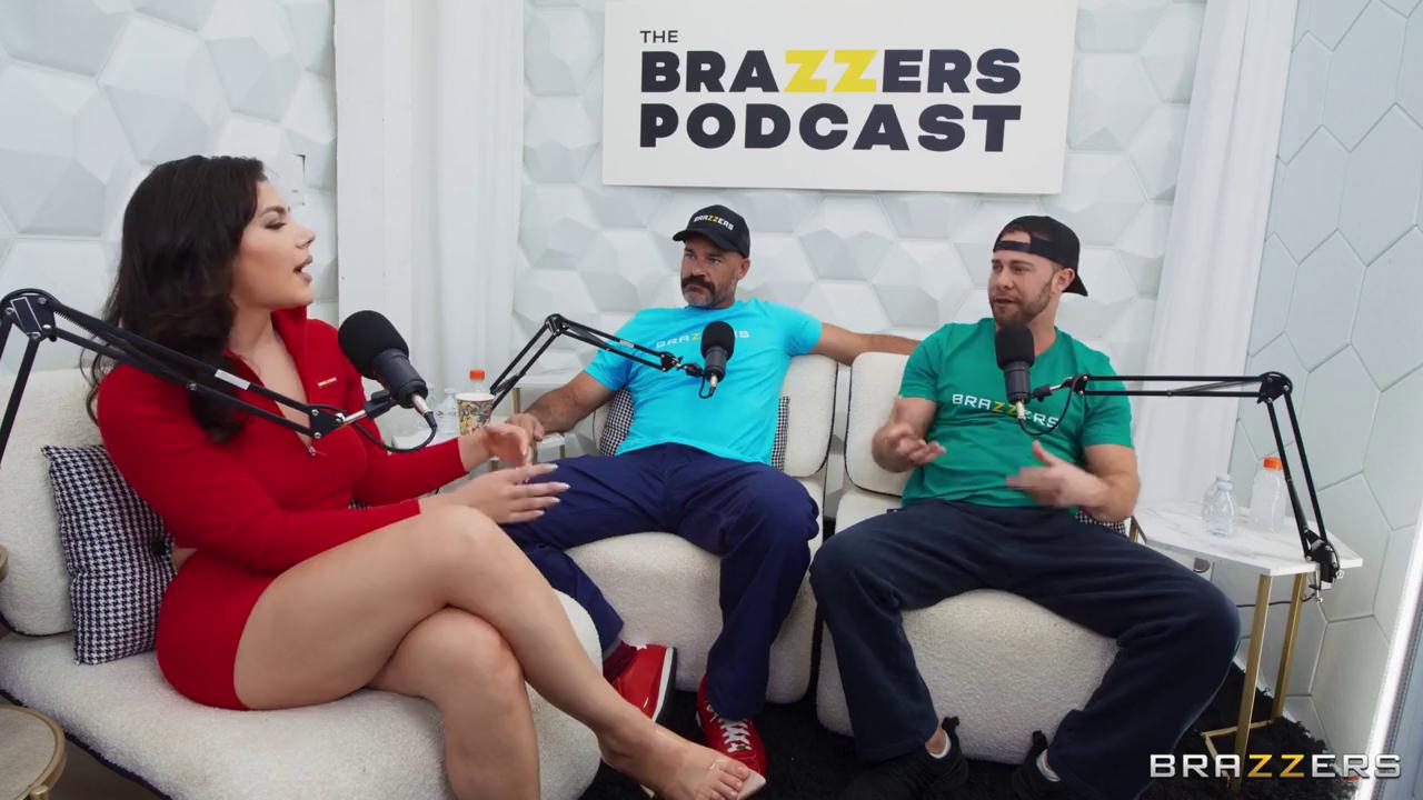 Public Lesbian Blowjob: Valentina Nappi Sucks Two Big Tits After Podcast