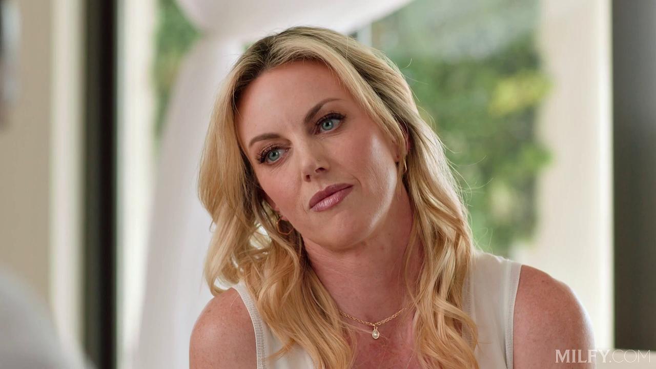 Fit Blonde Housewife Pounds bbc Cheating Husband