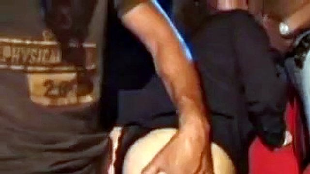 Federica Tommasi - Sexy Luna - Italian MILFs enjoy cinema orgy