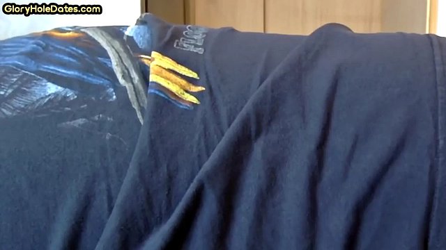 Mature gay gets fucked in homemade video by boyfriend's dick close-up