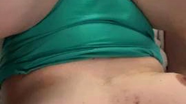 Machine fucks clairesquared brains out multiple squirts, watch me as I try not to cum all over myself