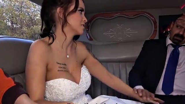 VIP4K. Random passerby scores luxurious bride in the wedding limo
