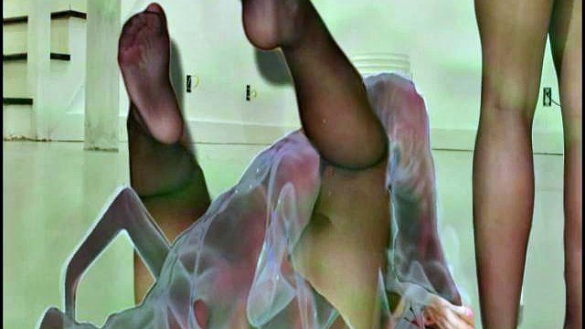 The Red Heel Gang: MILF, Brünette und asiatischer Porno