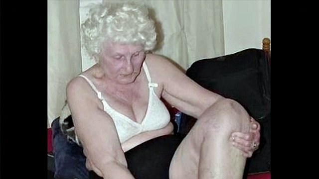 ilovegranny amateur mature photos porno diaporama