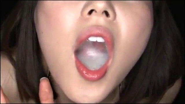 Guzzlin: corridas, porno japonés y bukkake