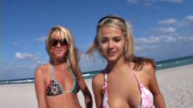 Friends on the Beach: Blowjob, Doggy & Cowgirl Porn