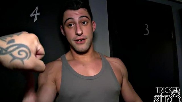 Nasty straight dude tricked in gloryhole