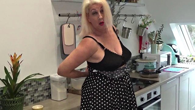 Mrs Moon and the Rolling Pin