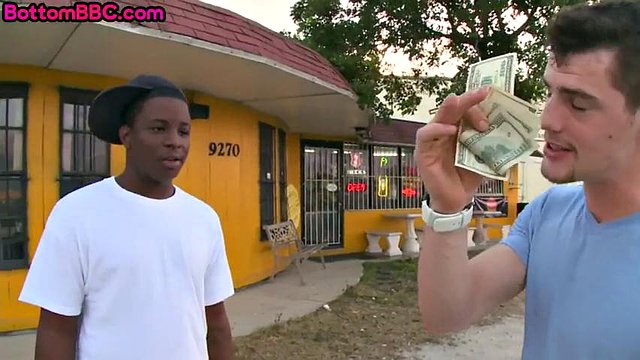 Pulled black dude buttfucked by stranger