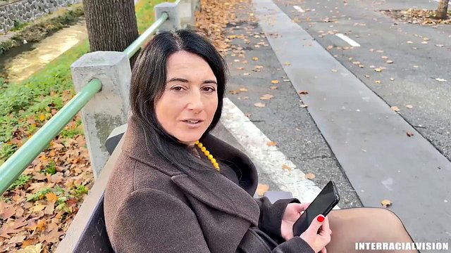 Sexy MILF Fotina Cumshot