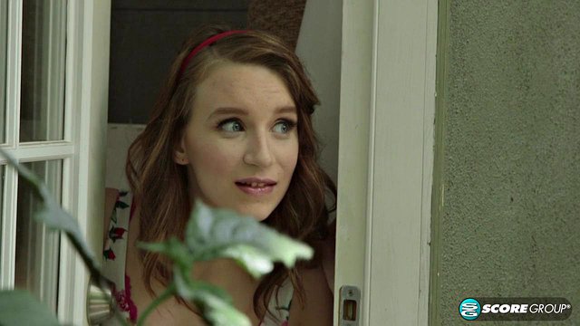 Inexperienced Small-Tits Brunette Lily Moon Moans Ecstatically as Donnie Rock Pounds Her Pussy