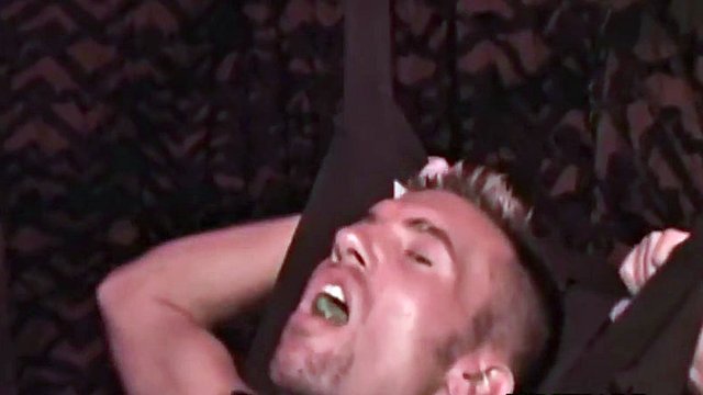 facialized guy barebacked