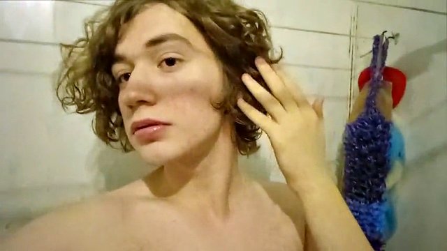 Gay twink masturbates in the bathroom and shows his delicious legs Galina Stop
