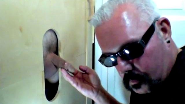 Glory Hole Hookups