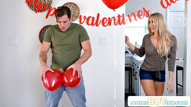 Me and My Hot Stepmom Sarah Taylor Spend Valentine s Day Fucking S2:E2 by Moms Boy Toy: Porn